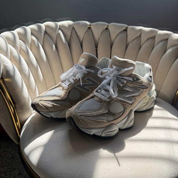 New Balance 9060 Shade Stone